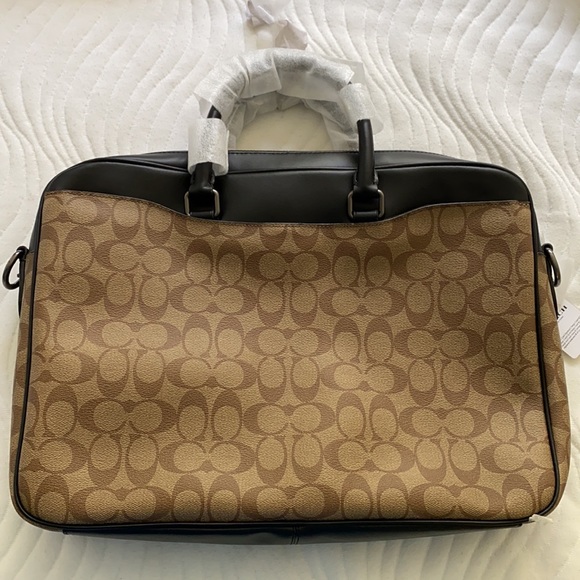 Coach-Beckett Slim Brief in signature canvas